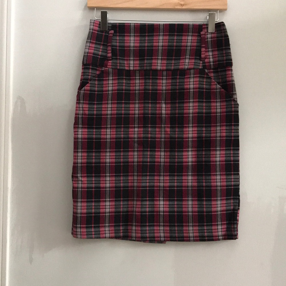 Pencil skirt perfect for fall